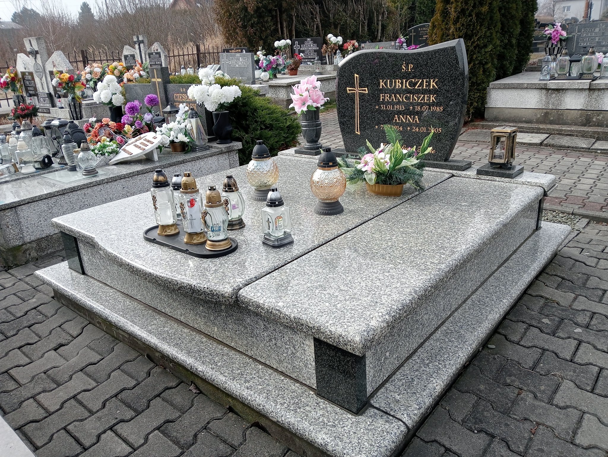 Grób Emil Gacek
