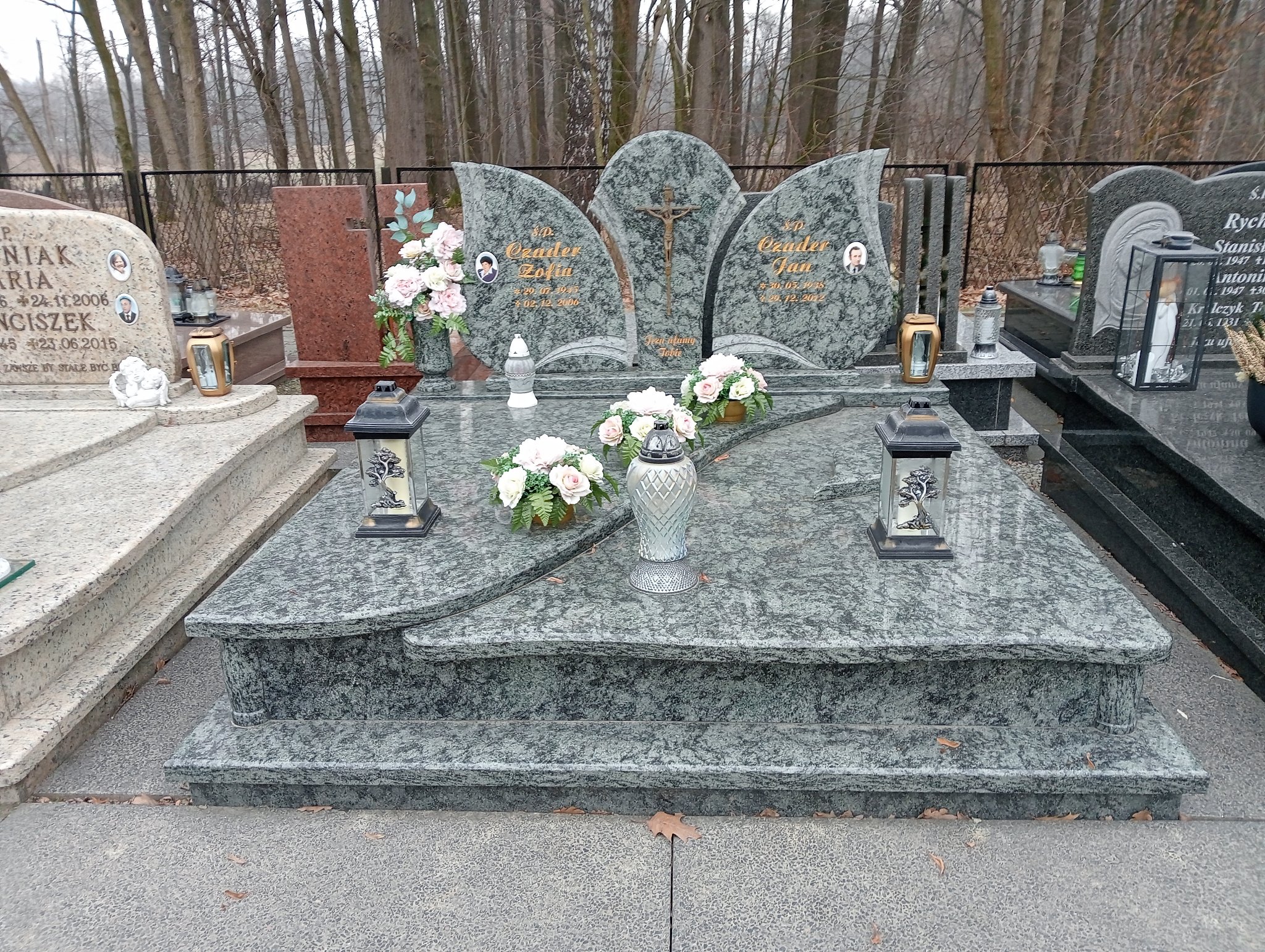 Grób Jan Czader