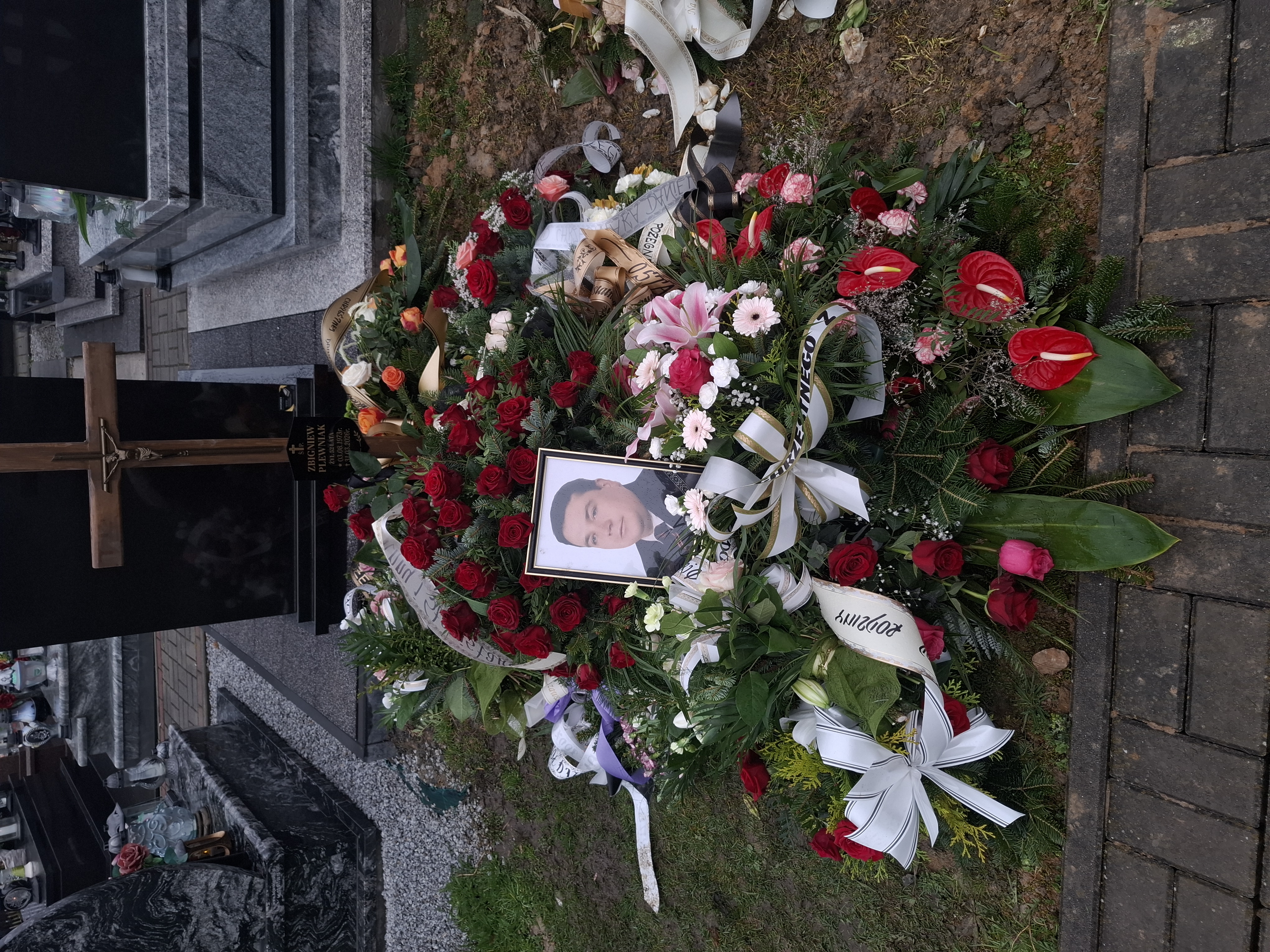 Zbigniew Plewniak 1973 Wilamowice - Grobonet - Wyszukiwarka osób pochowanych