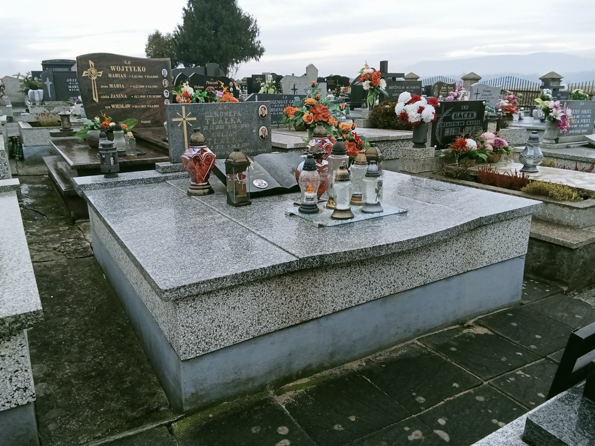 Grób Genowefa Tlałka